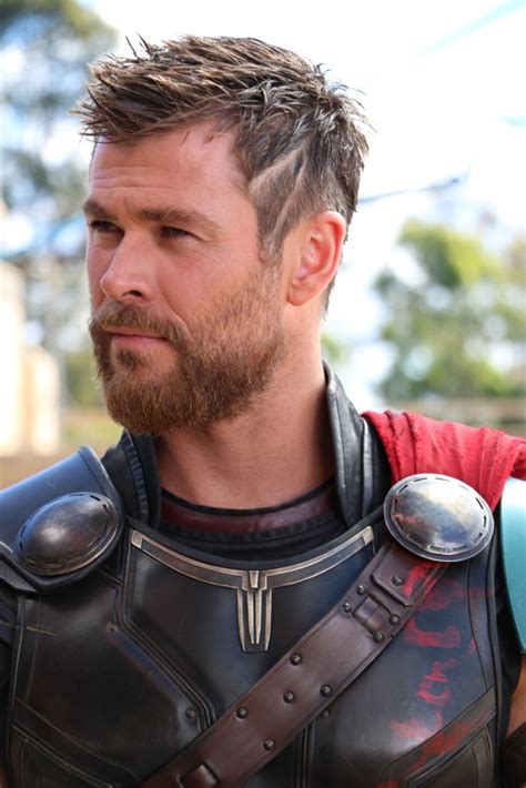 thor ragnarok thor outfit|thor ragnarok thor haircut.